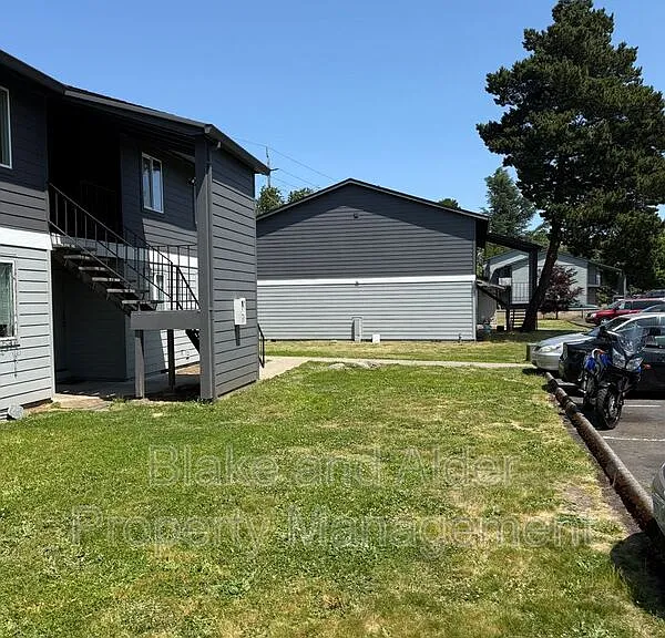 3805 NE 152nd Ave — Photo 1