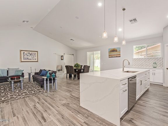 5th image of 7041 N 14th Pl