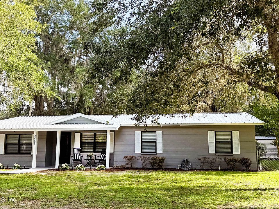 1st image of 22620 SE HAWTHORNE` Road