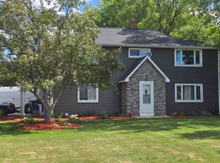 615 State Highway 33 E, West Bend, WI 53090