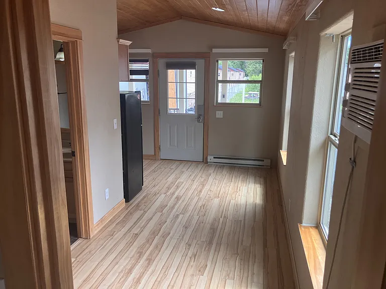 111 E Cottonwood Dr #8 — Photo 3