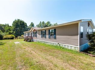 14 Columbia Rd, Cartersville, VA 23027