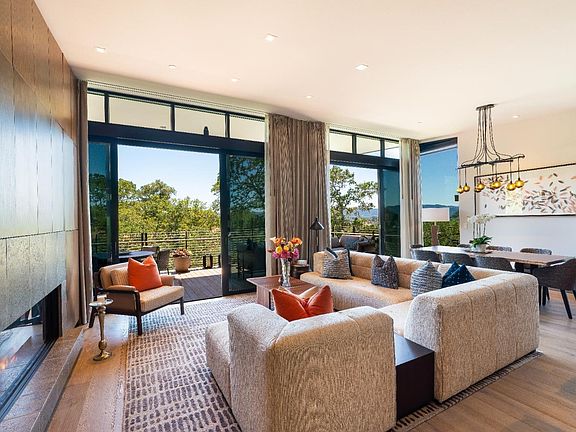4th image of 115 Sagebrush Court