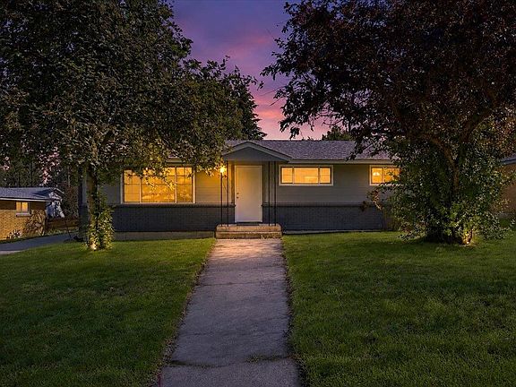 2nd image of 724 W Carolina Way
