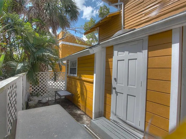 303 S Osprey Ave #303 — Photo 7