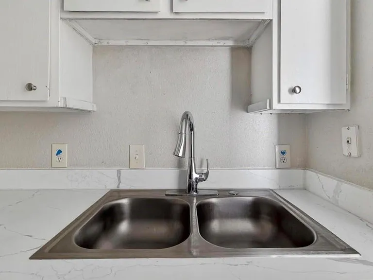12500 Sandpiper Dr #193 — Photo 9