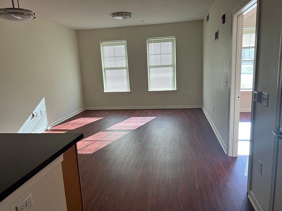 One Bedroom: Living Room