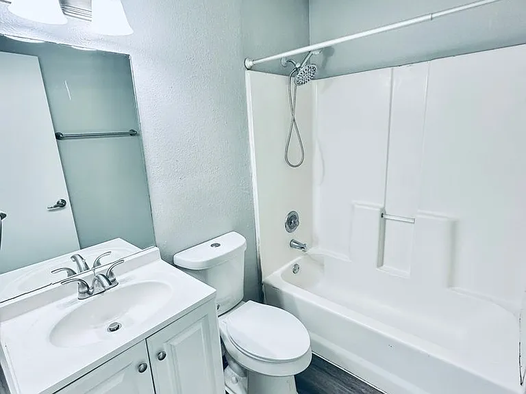 5507 Rose Hill Cir — Photo 12