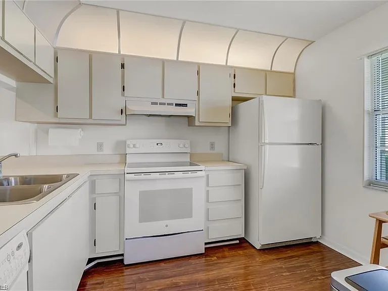 2572 Kings Lake Blvd #4203 — Photo 31