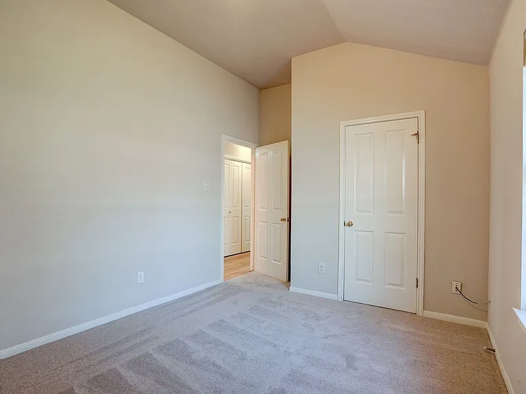 9137 Fainwood Ln — Photo 35
