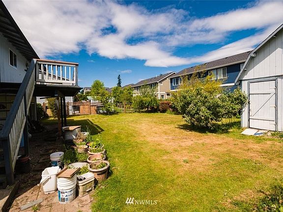 4th image of 1320 S 275th Pl