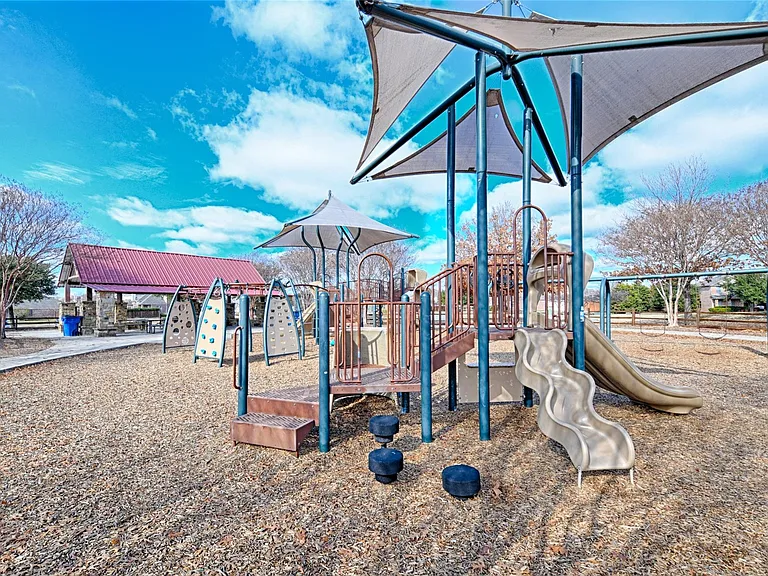 15827 Palo Pinto Dr — Photo 26