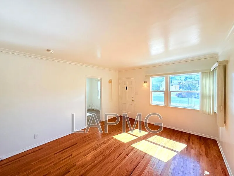 1 bed, 1.0 bath, $1,550 — Photo 3