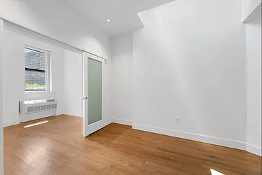 Rented by Mossanen Group