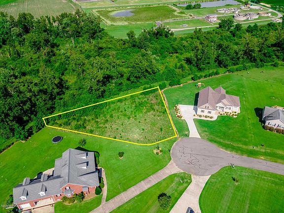 3rd image of 122 Quarter Horse Ln