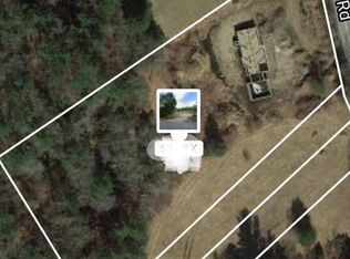 1256 N Hixville Rd, Dartmouth, MA 02747