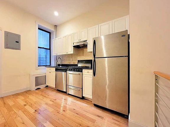 3rd image of 527 E 83rd St #1X