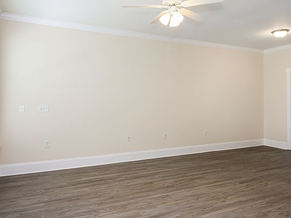 5th image of 43 Highland Forest Cir Unit 6