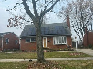 7743 N Henry Ruff Rd, Westland, MI 48185