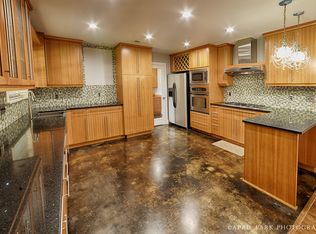 2200 Monticello Pl, Springdale, AR 72762