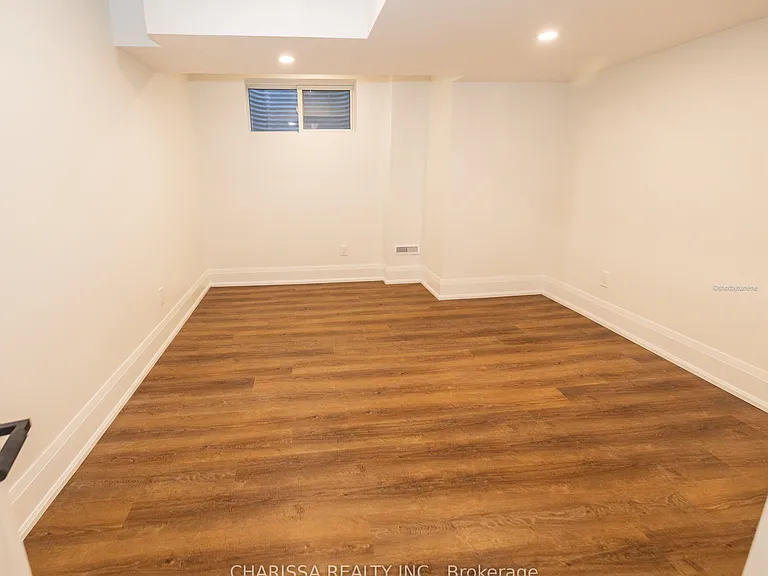 60 Belvedere Dr — Photo 46