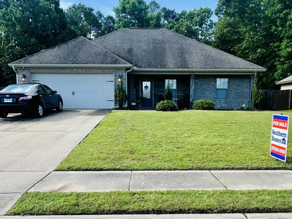 1008 Huck Finn Blvd, Redfield, AR 72132