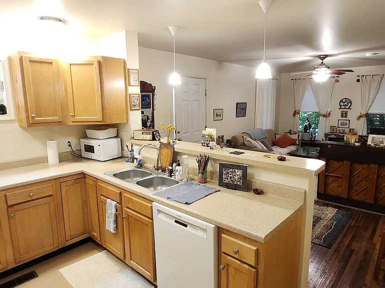 400 Valley Road Ext — Photo 6