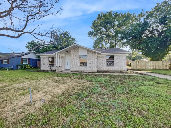 2506 William Brewster Dr, Irving, TX 75062