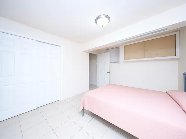 2166 West 9th Street image 5 of 27