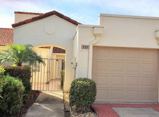 727 Spring Valley Dr, Melbourne, FL 32940