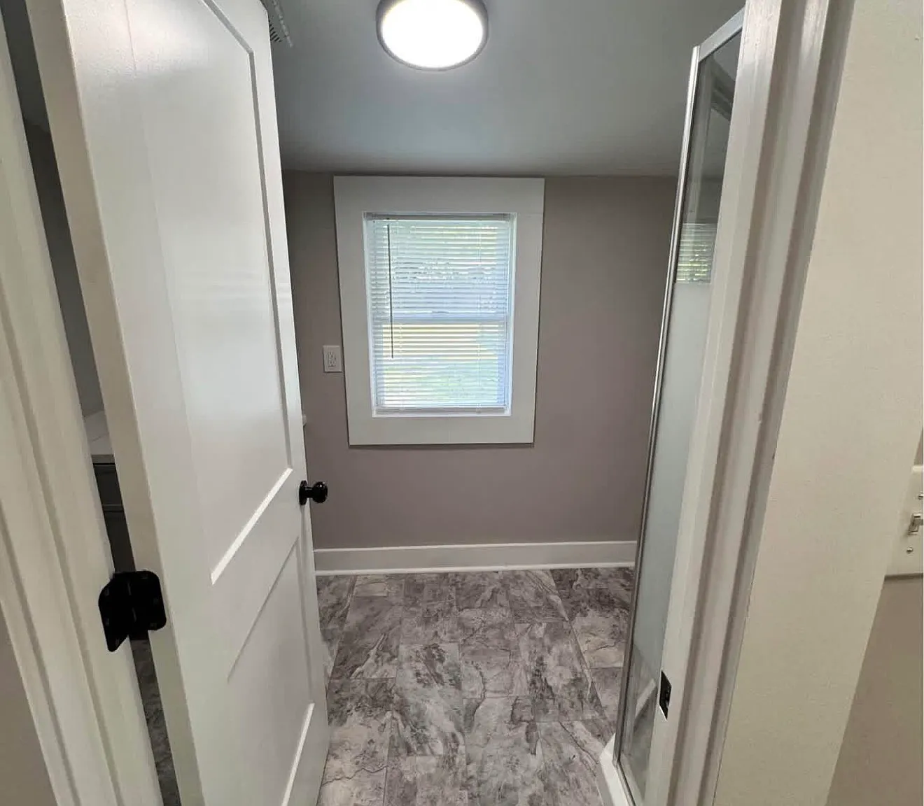 2 bed, 832 sqft, $1,450 — Photo 3