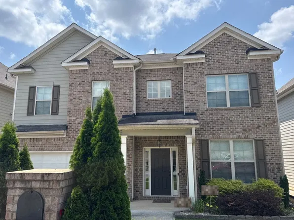 7647 Crawford Ct, Fairburn, GA 30213
