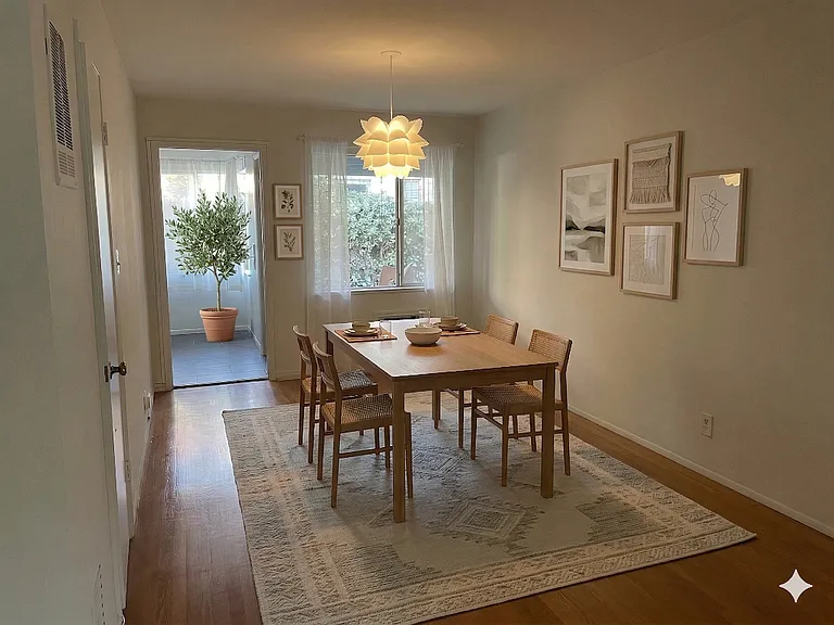 295 W California Blvd — Photo 4
