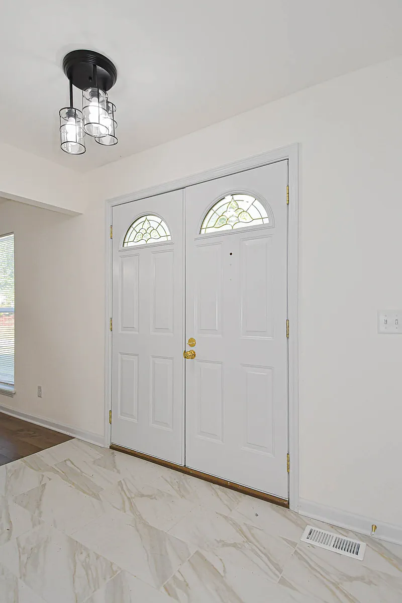 Building Photo - 306 Bright Meadows Dr