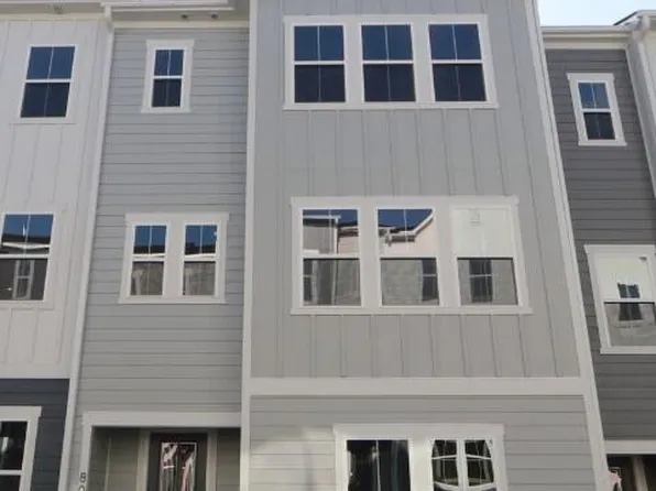 806 Hillfarm Dr, Wake Forest, NC 27587