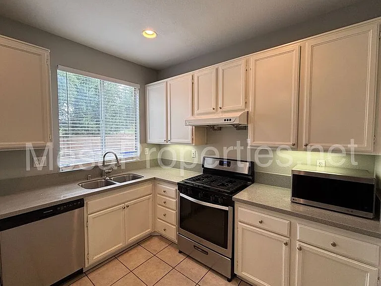 16740 Inverrary Way — Photo 7