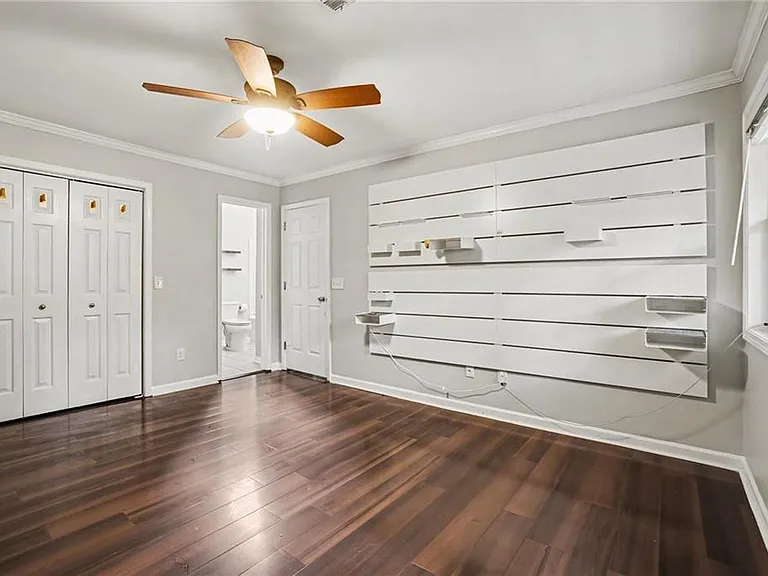 1006 Creatwood Cir SE — Photo 15