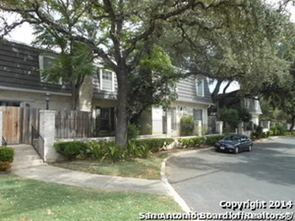 8038 Broadway St, San Antonio, TX 78209