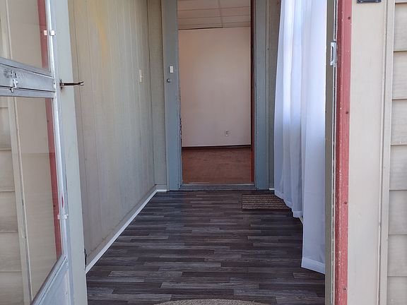 Entryway, new flooring