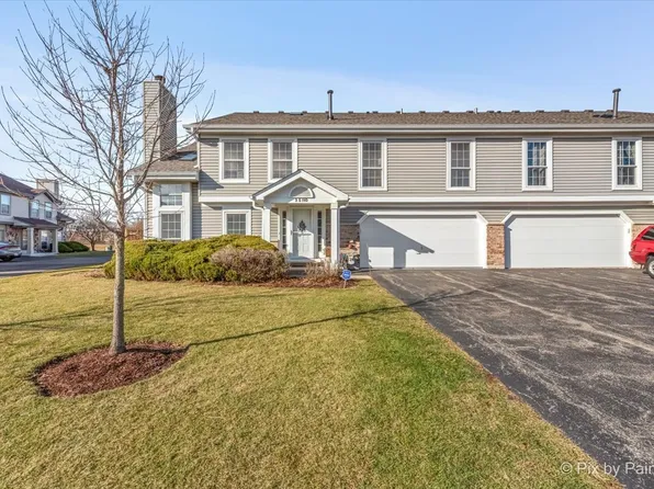 3S110 Timber Dr, Warrenville, IL 60555