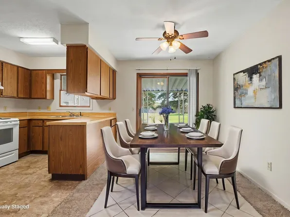 5703-5705 Lessandro, 5705 Lessandro St #8F4018970, Saginaw, MI 48603