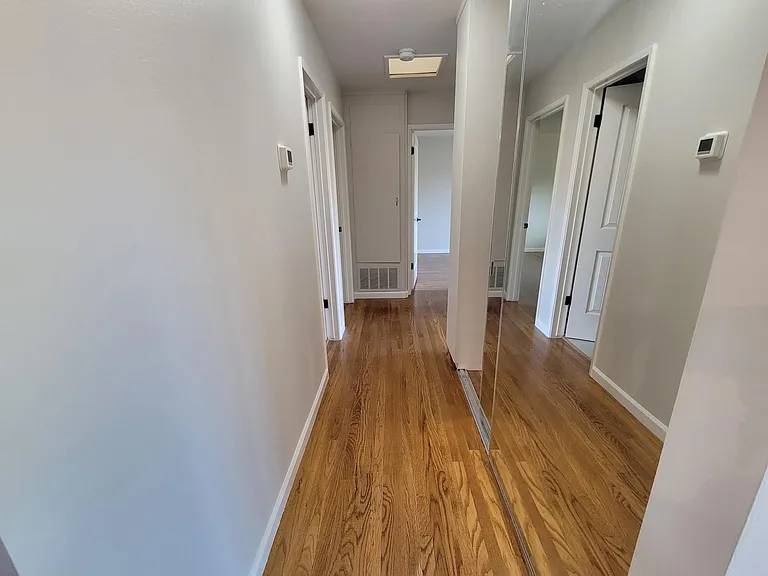 1013 Tulip Dr — Photo 25
