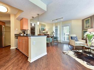 Windsor Oak Creek, Fairfax, VA 22033