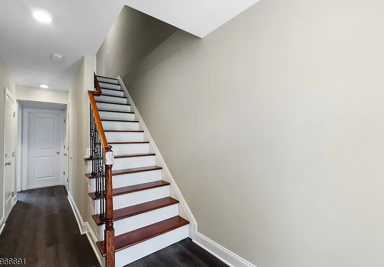 2001 Klem Ave #1 — Photo 2