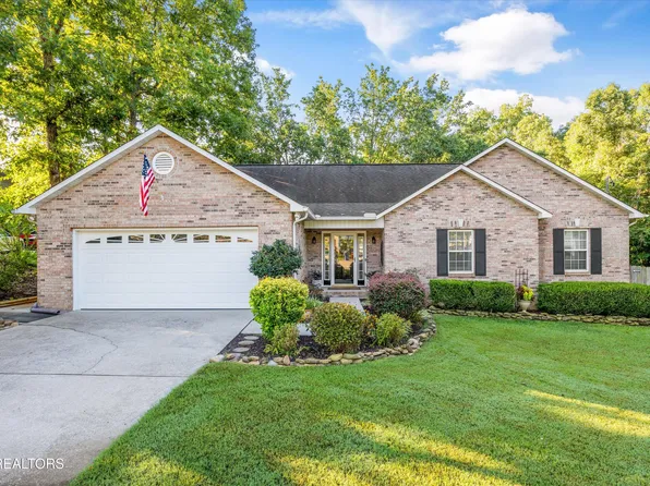 3220 Roanoke Cir, Knoxville, TN 37920