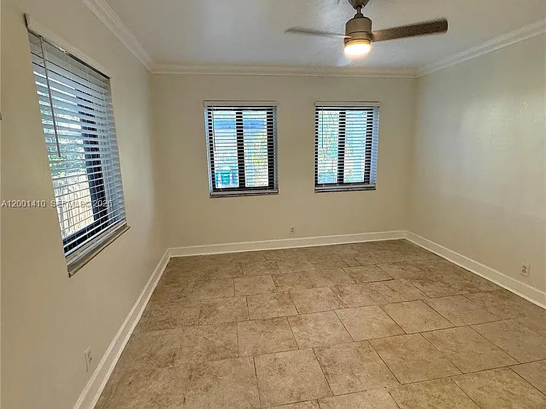 5530 NW Miami Ct — Photo 29