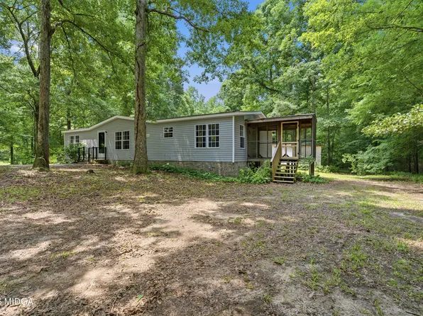 601 Natures Trl, Forsyth, GA 31029