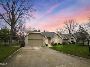 2465 Struthmore Dr, Lima, OH 45806