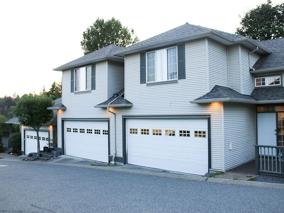 1st image of 2088 Winfield Dr #32