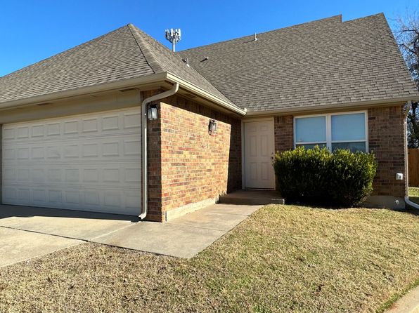 1738 W Palm Pl